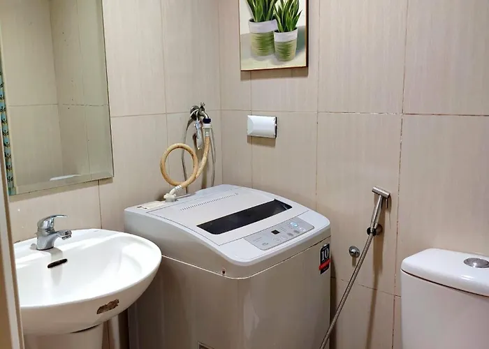 Apartahotel Lamierda Condotel 1 Manila